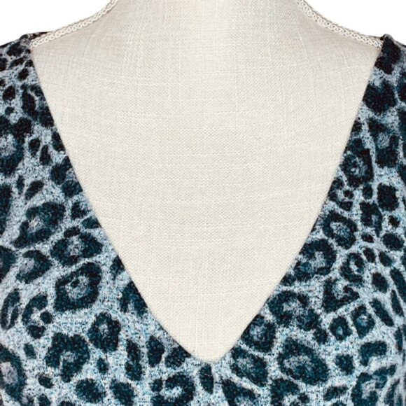 WHITE HOUSE BLACK MARKET Animal Cozy Knit Tunic Tank Top - Size Medium - Picture 6 of 8